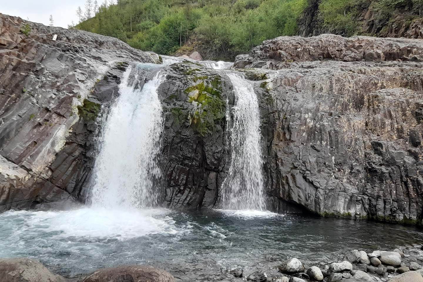 водопад на реке Малая Гусиная